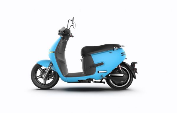 Artisan Howin EK1 Electric Moped £2799